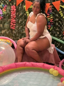 RACHELL__HOT dia de piscina Pic 5