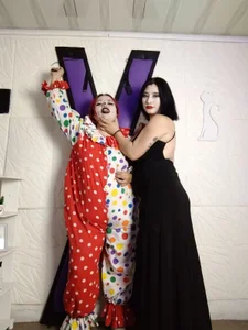 Bruja__Scarlata my friends 🤩 Foto 5