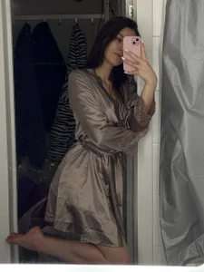 Mia_Almost its me Pic 6