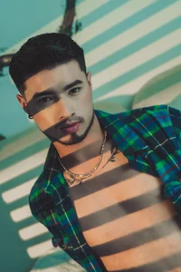 EdwardRoss_ kullanıcısının Your favorite boy albümü -  9 fotoğraf