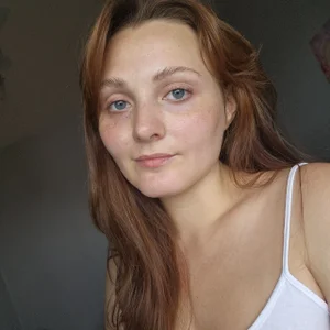Aisha-Miellee Public Hình