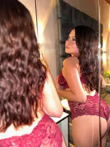Small, sweet and impossible to ignore. 🥹💋🌸 de melaniebleke Foto 7