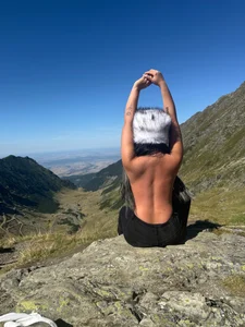 KimArts 🫶🏼🗻Hello Romania🗻🫶🏼 Billede 4