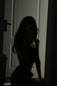 yannizi Public Pic 3
