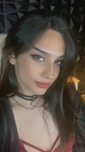 Zdjęcia Dollbehavior_ Public: 