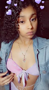 PrettyAri69 Public Billede 5