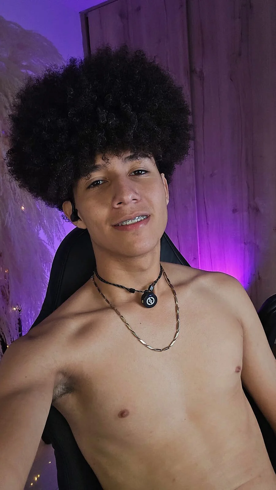 Afro_god_ Gambar Trending 3375