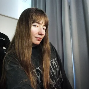 bekkawell In my house🤤 Pic