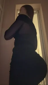 MissPompadure public9 Immagine 