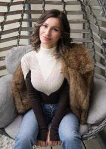 JuliaRichard Beauty, No Filter slika