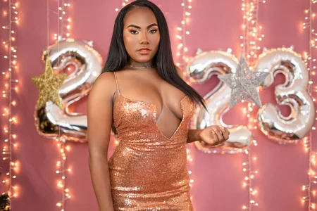 happy new year ⚡✨ od Zoe-Carter  9 snímek