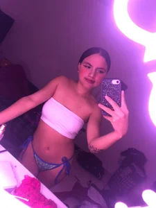 kimmy_fuckas Public Pic 4
