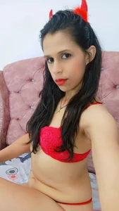 mitzukywinteer Sexy devil😈🔥🫦 Foto 2
