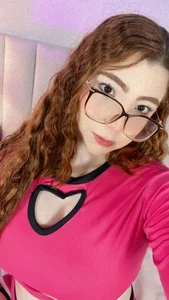 lizy_portman Selfies 사진 3