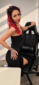 New photos 🔥😈 de MeghanLoft  2 Imagens