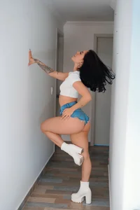 Madisonlara1 Public Kuva 2