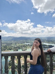 Julia-Blair A beautiful place Kuva 3