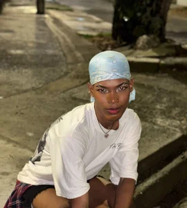 khler_Angelis Public Pic 6