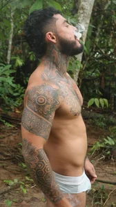 john_cartter1: Making me wet at the river... ( 8 фото)