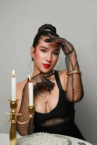 ZharaGag_on_u Let's have an elegant, erotic and sensual Thankgiving 🥂🔥 Pic 3