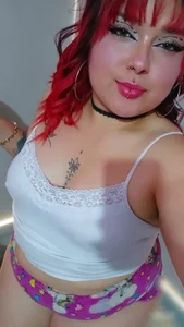 Latina_Curvy2 sexy curves 🤩 Pic 3