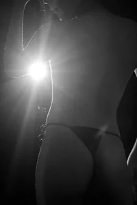 Hopemoretti BLACK AND WHITE 🎞️ Poză 2