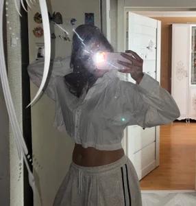 Elle_GrEat Mirror Fuck Tease Pic 3