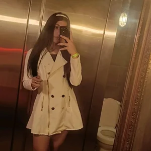 lot_99のlot8の 2枚の写真