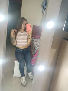 Elizabeth__2 Public Billede 2