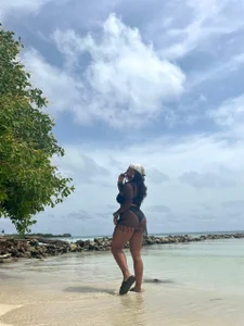 Melannyy_ My favorite place 🌊🏖️ Hình 5