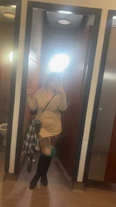 Public de Curvy_Rosie99  4 Imagens
