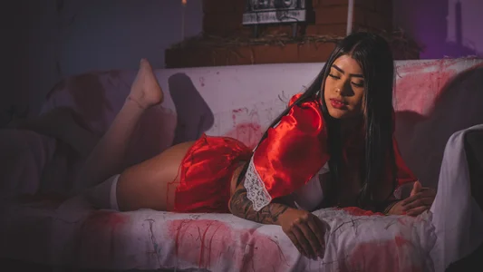 Amberr_rousse2 What do you prefer, trick or treat? 🎃🔥😈 Pic