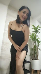 _AlondaHernandez_ Public Billede 3