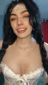 Karina_MonPublic图片 2