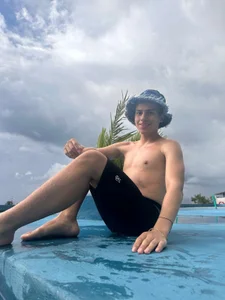 EVAN_TAY I want to share a little of my days with you 🥰 Kuva 4