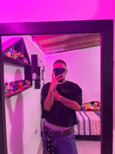 Public de dantefriore_  2 Imagens