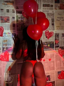 ebony__jheim Happy day of love and friendship ♥ Pic 2