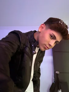 josethariaz25: 🥰 ( фото)