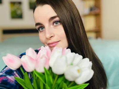 LanaGI She she 🌹 Pic 3