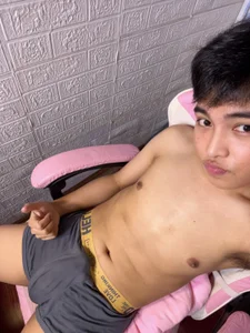 _peachyboyyy Public Fotka 3