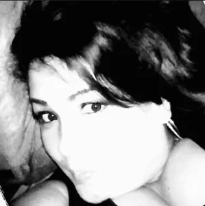 IzzyFlowers Public Foto 2