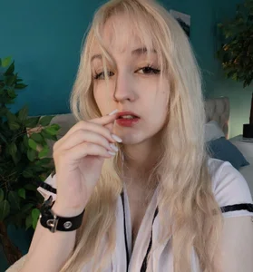 Meowixx_ Public Pic