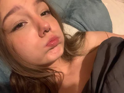 HoneyComfy in the bed) Immagine  2