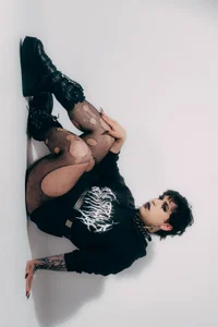 Lexxxxx_ They are just fantasies 🖤🦇 Pic