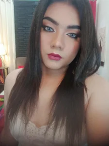 QueenieBrooks Public Pic 5