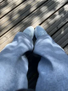 Public de likisonya  4 Imagens