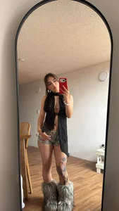 Sweet_Milaa1: MILAA LOVERS 🔥🔥🔥 ( 3 фото)