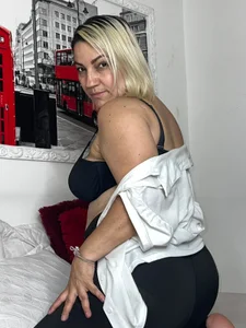 Heidy_milf A mature and sexy woman 💋 Foto 5