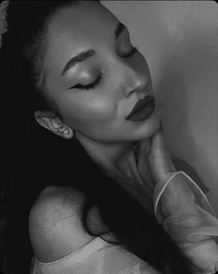 tayakayanの🫦🫦の 4枚の写真