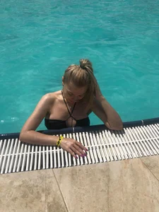 Angelina33 At pool Pic